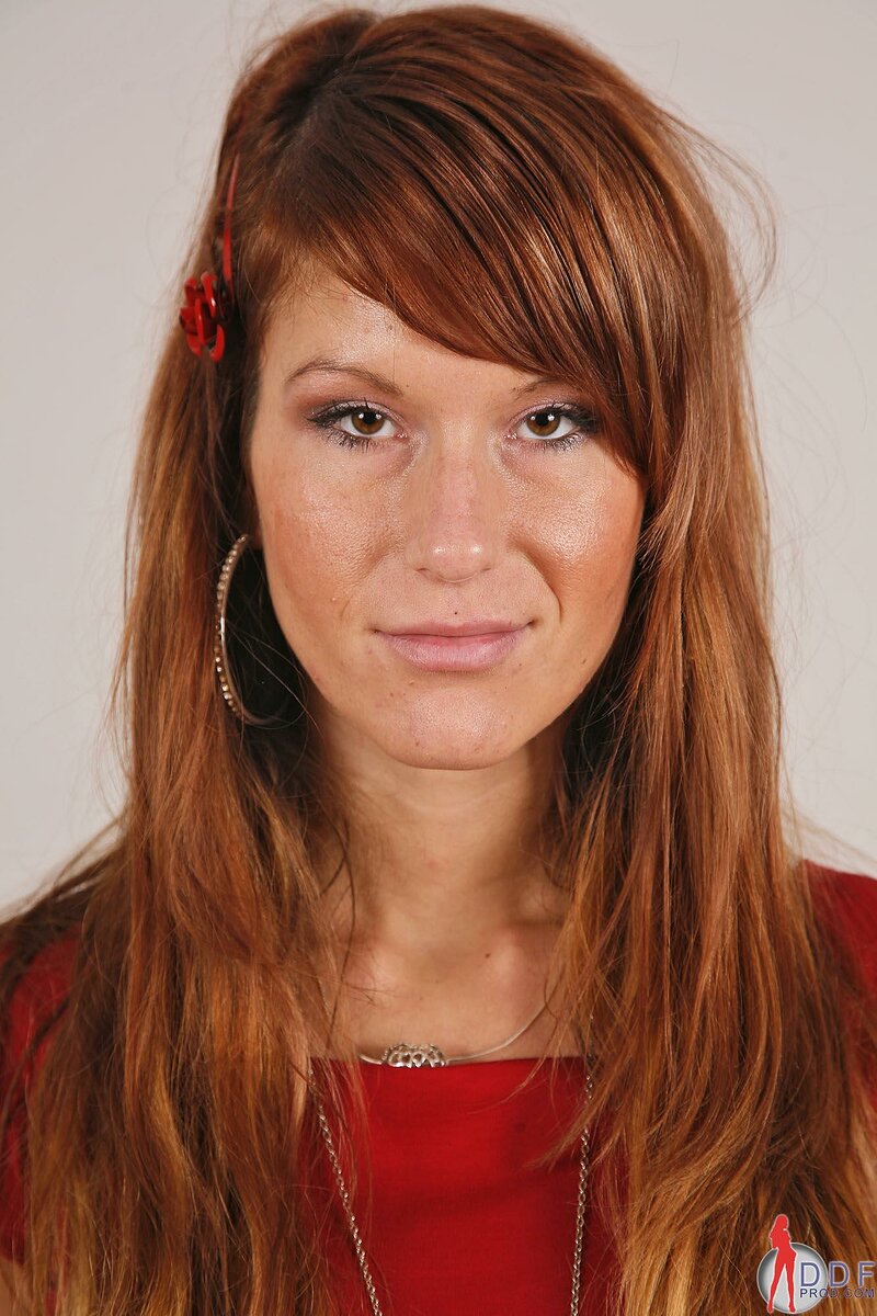 Екатерина, 25